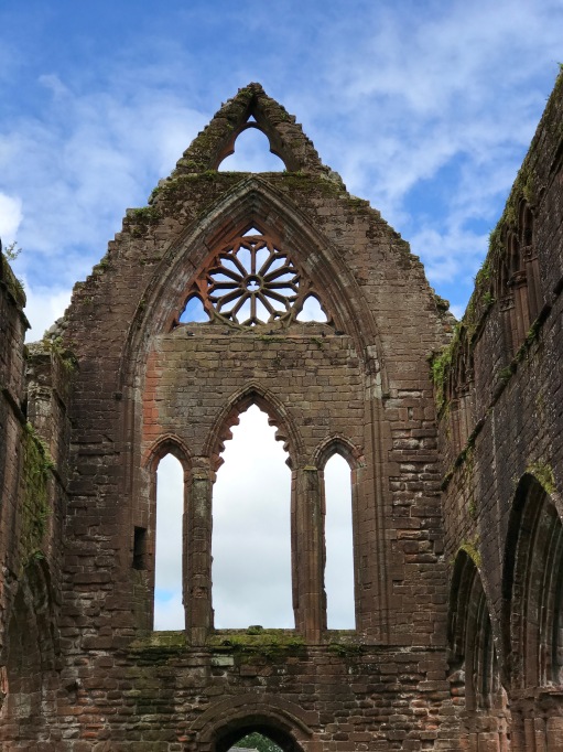 Where are we going?2 Sweetheart Abbey2 - 1